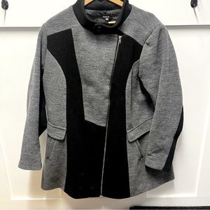 Torrid size 3 black/grey zip up jacket